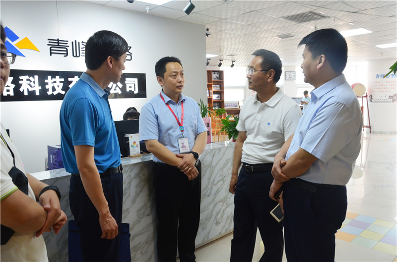 熱烈歡迎安陽(yáng)市委統(tǒng)戰(zhàn)部副部長(zhǎng)李春喜一行蒞臨我司參觀！